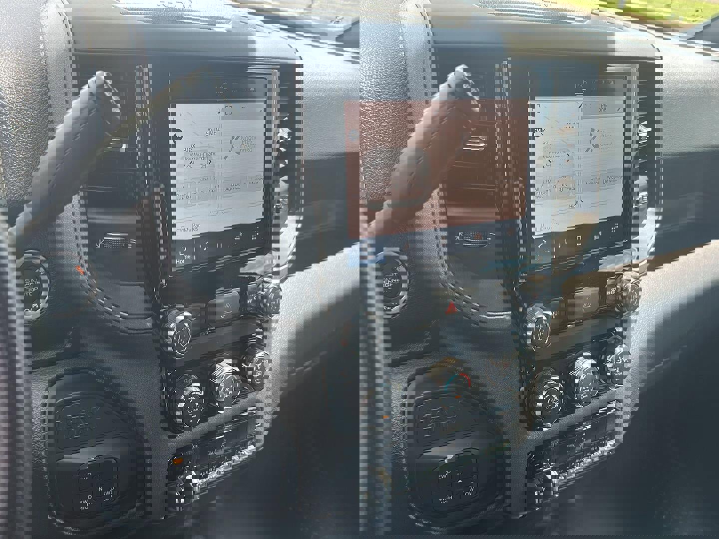 New 2026 RAM 3500 Tradesman w/ Bed Convenience Group image 14