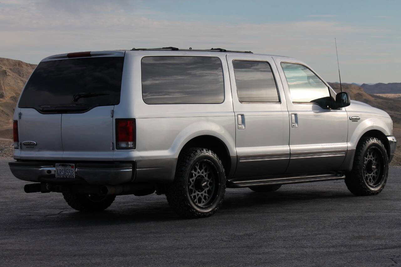 Used 2001 Ford Excursion XLT image 8