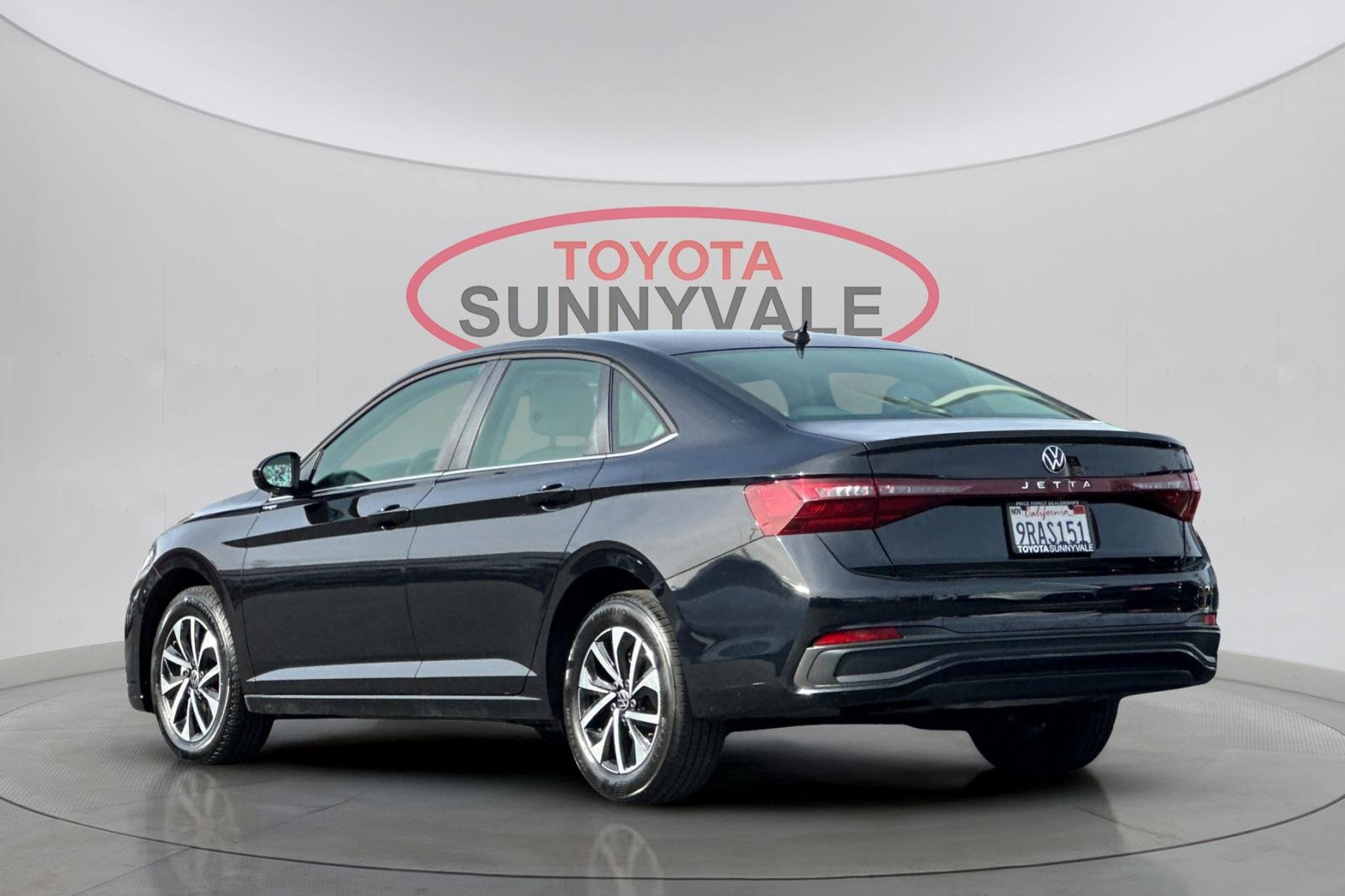 Used 2025 Volkswagen Jetta S image 7