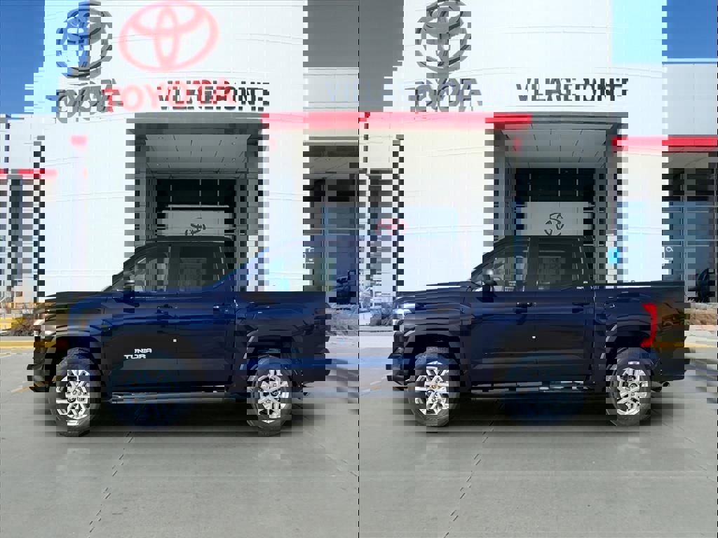 New 2026 Toyota Tundra SR5 image 2