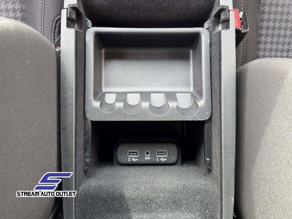 Used 2023 Dodge Charger GT image 26