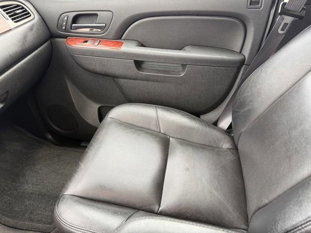 Used 2014 Chevrolet Tahoe LTZ image 22