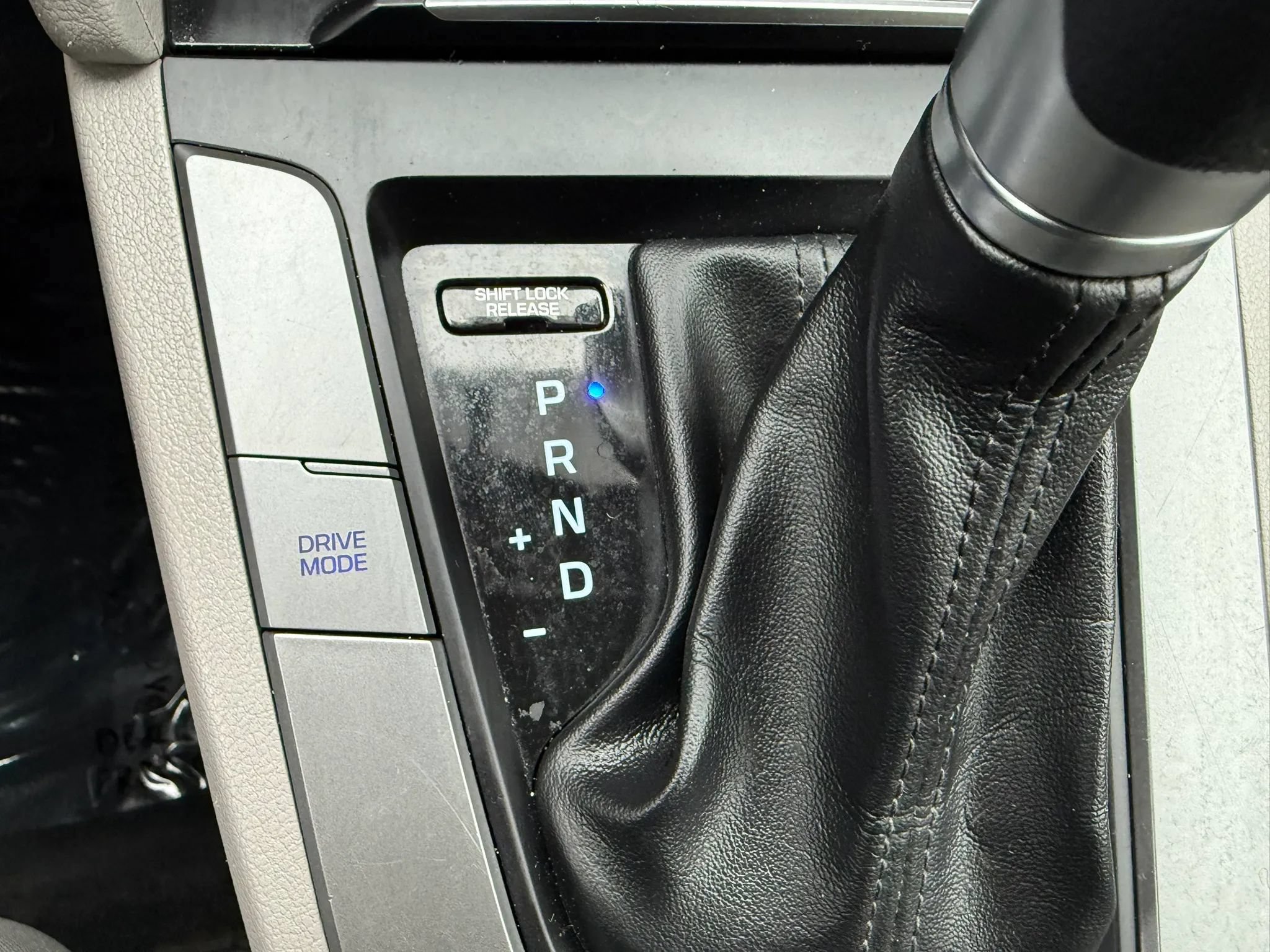 Used 2018 Hyundai Elantra SEL FWD image 14