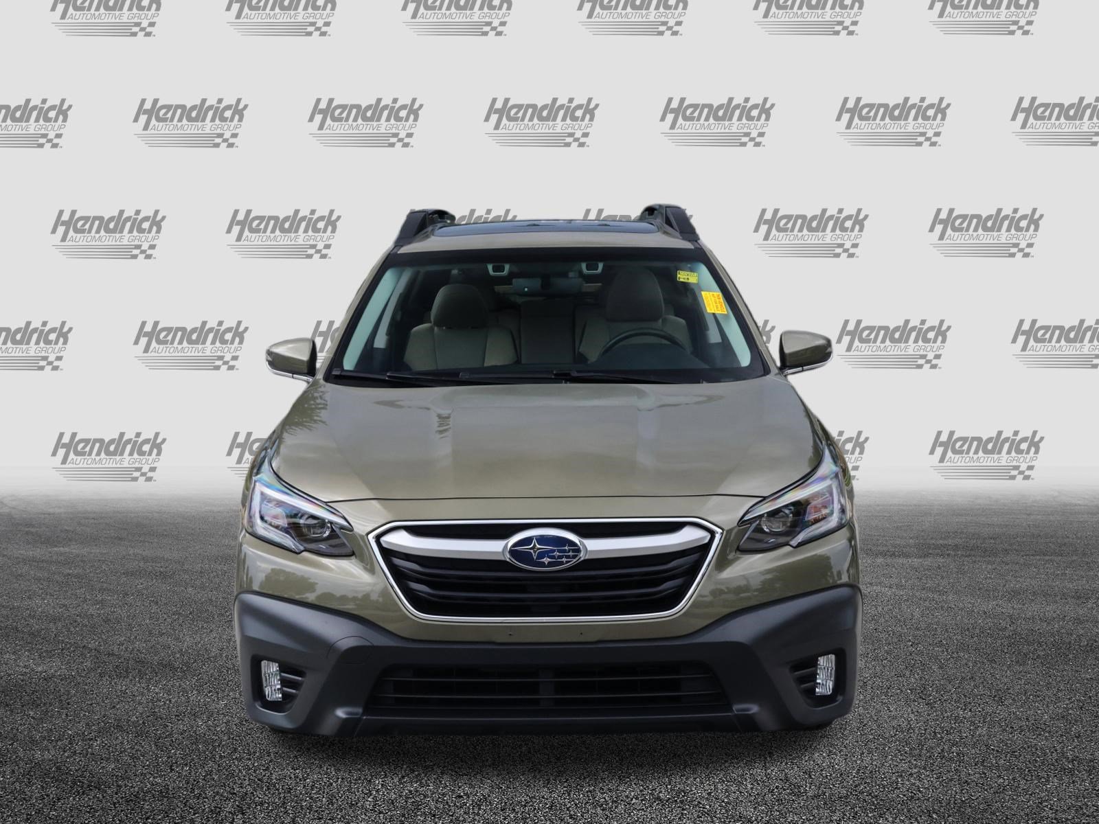 Used 2022 Subaru Outback Premium AWD/4WD image 3