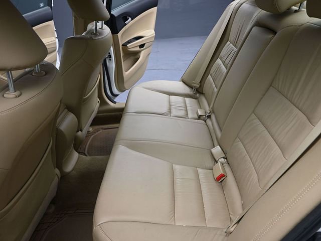 Used 2012 Honda Accord SE image 16