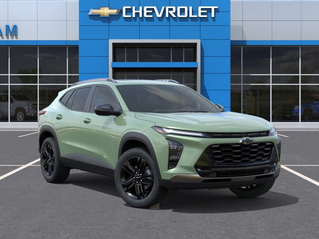 New 2026 Chevrolet Trax ACTIV w/ Sunroof Package FWD image 7