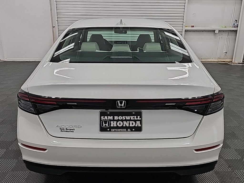 New 2026 Honda Accord LX image 7
