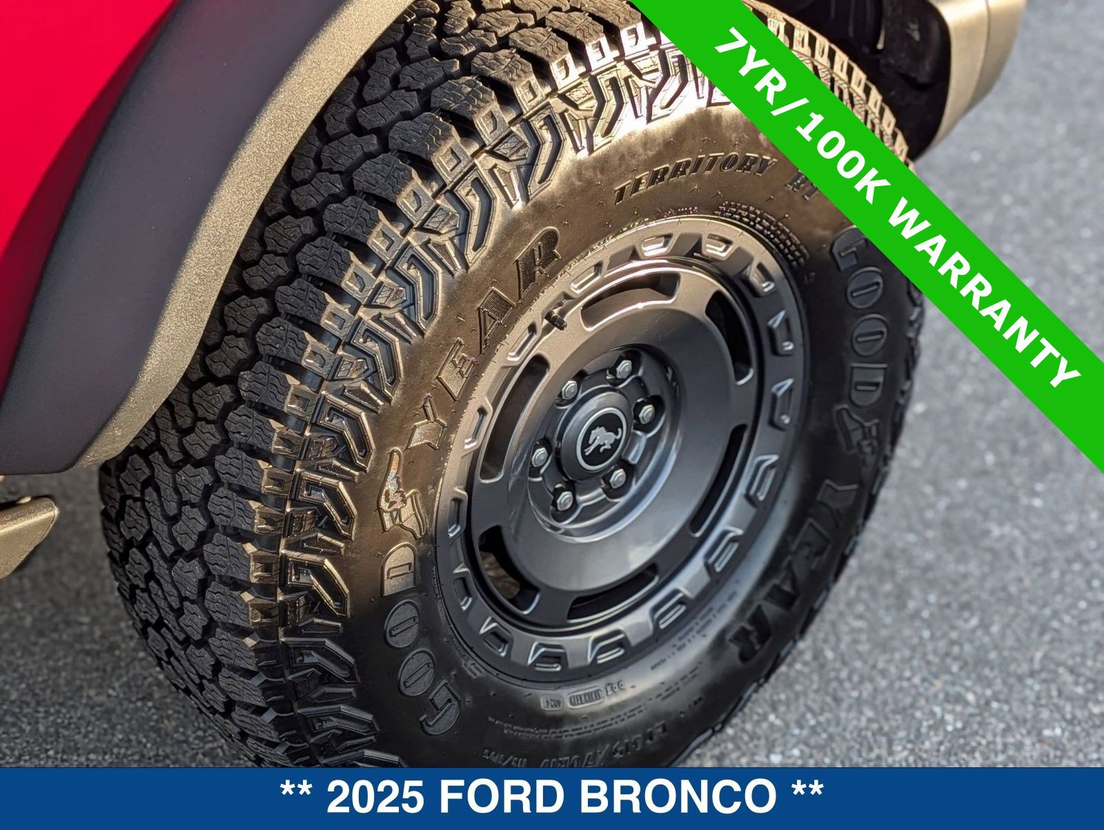 Certified 2025 Ford Bronco Badlands image 12