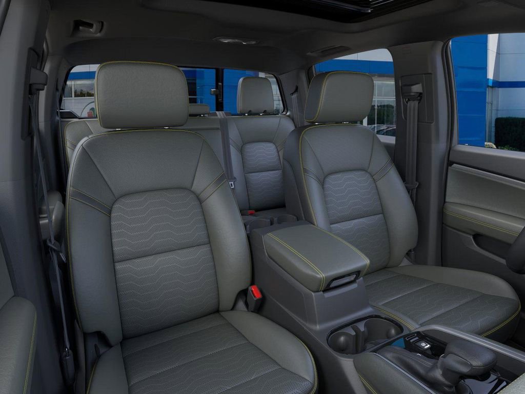 New 2026 Chevrolet Colorado ZR2 w/ Technology Package image 16