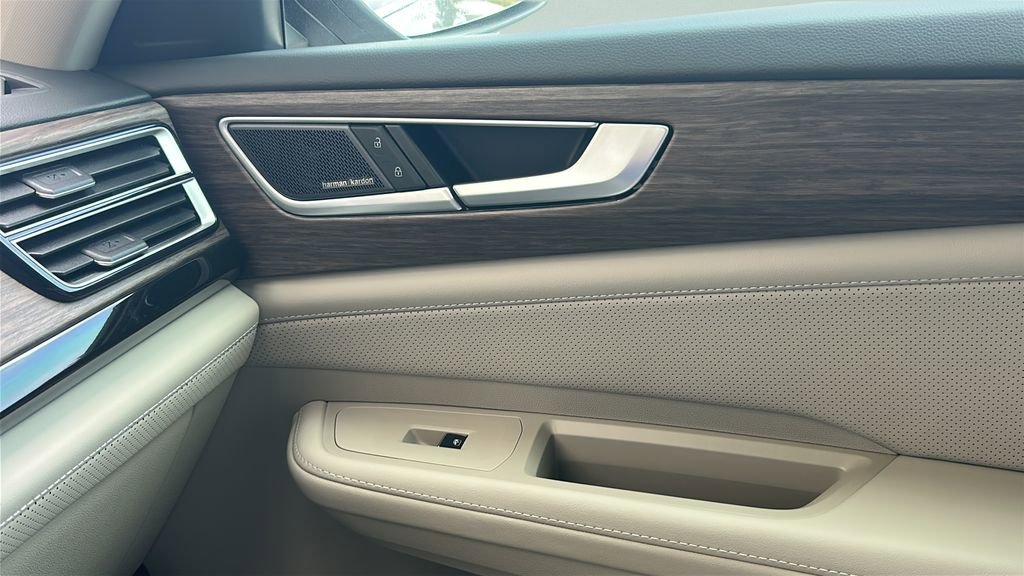 New 2026 Volkswagen Atlas SEL Premium R-Line image 9