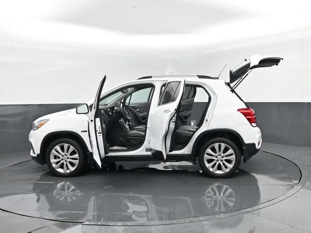 Used 2020 Chevrolet Trax Premier w/ LPO, Protection Package AWD/4WD image 30