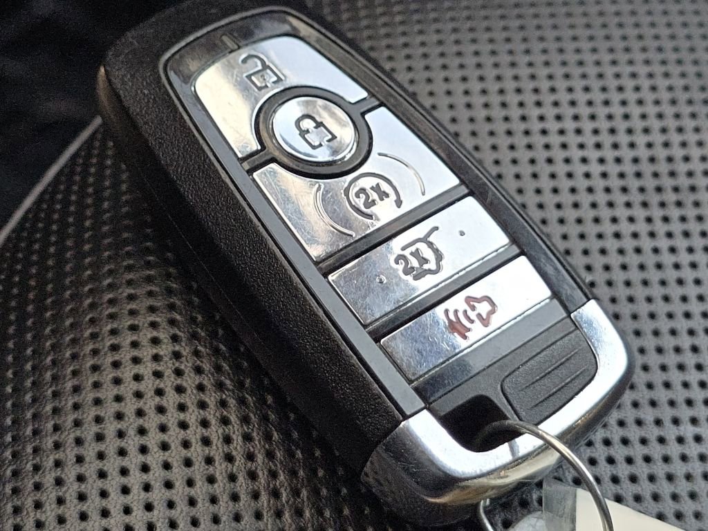 Used 2022 Lincoln Aviator Reserve w/ Elements Package Plus image 34