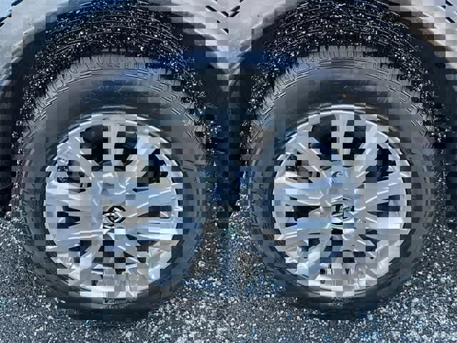 Used 2022 Nissan Rogue Sport S image 22