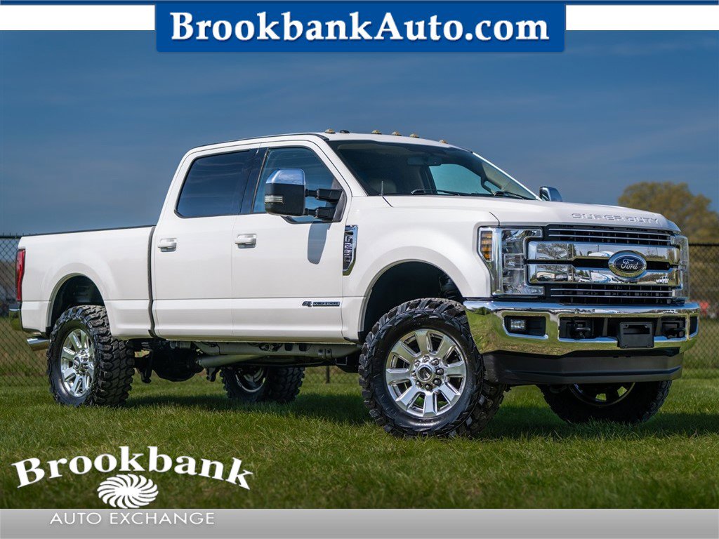 Used 2018 Ford F250 Lariat w/ Lariat Value Package AWD/4WD image 1