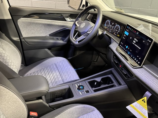 New 2026 Volkswagen Tiguan S w/ 18" Wheel Package AWD/4WD image 8