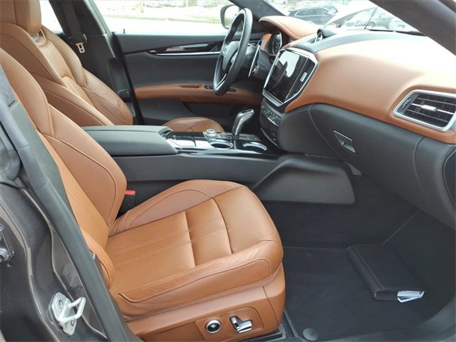Used 2022 Maserati Ghibli Modena image 31