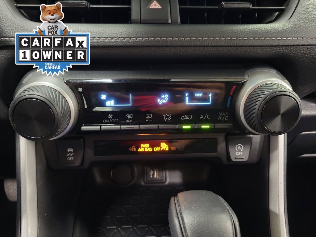 Used 2025 Toyota RAV4 LE FWD image 18