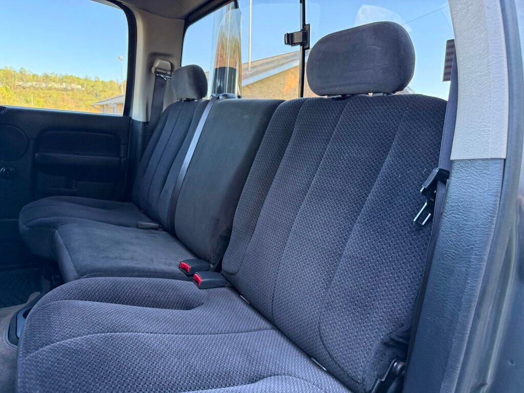 Used 2005 Dodge Ram 2500 Truck SLT image 38