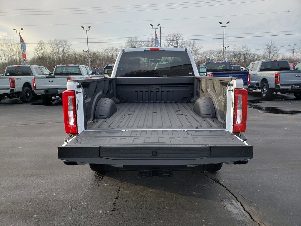 New 2026 Ford F250 XLT AWD/4WD image 4