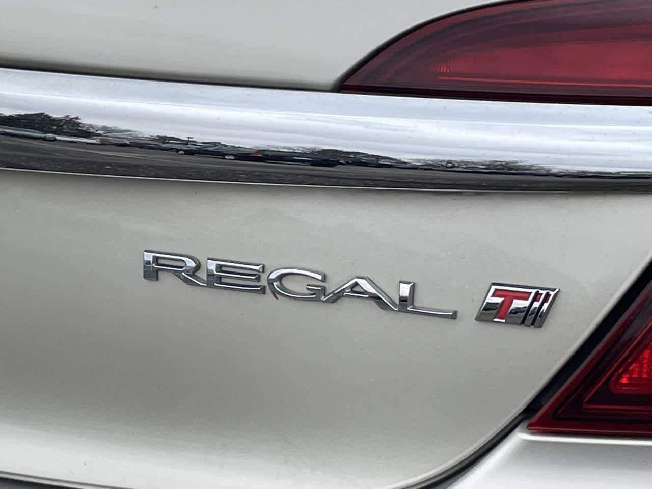 Used 2014 Buick Regal Premium FWD image 38