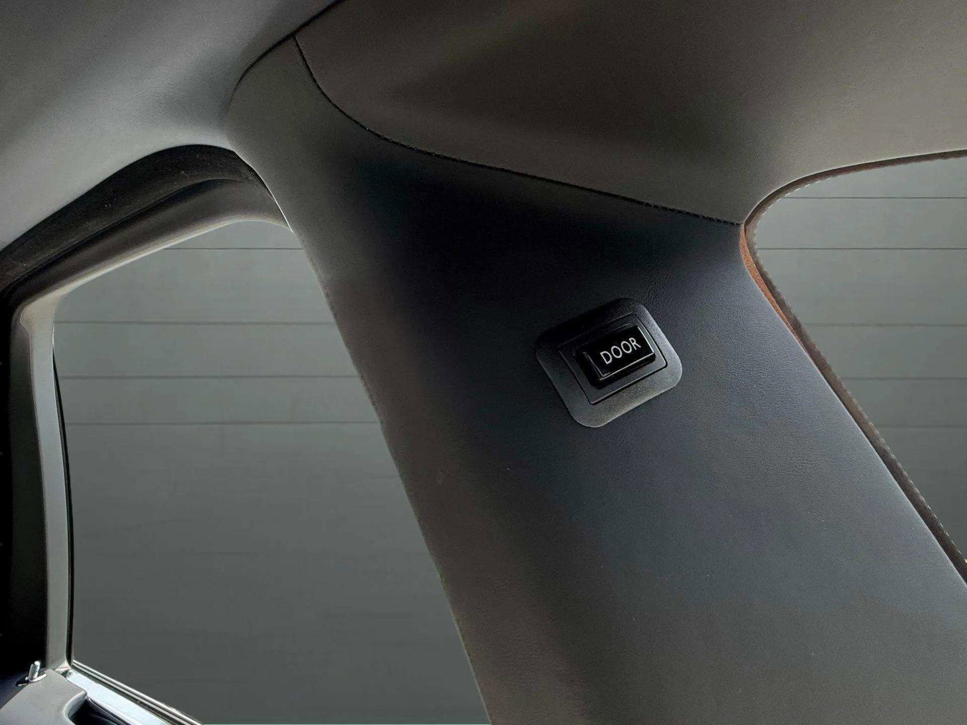 Used 2022 Rolls-Royce Ghost AWD/4WD image 40