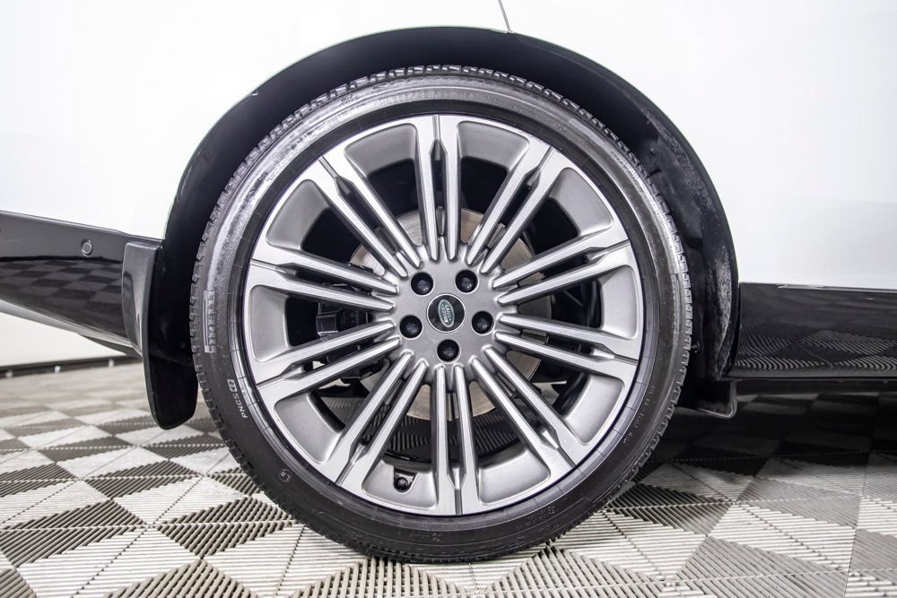 Used 2023 Land Rover Range Rover Long Wheelbase Autobiography AWD/4WD image 46