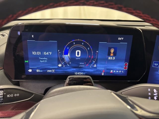 Used 2025 Chevrolet Traverse RS w/ LPO, Floor Liner Package AWD/4WD image 33