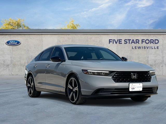 Used 2024 Honda Accord Sport image 1