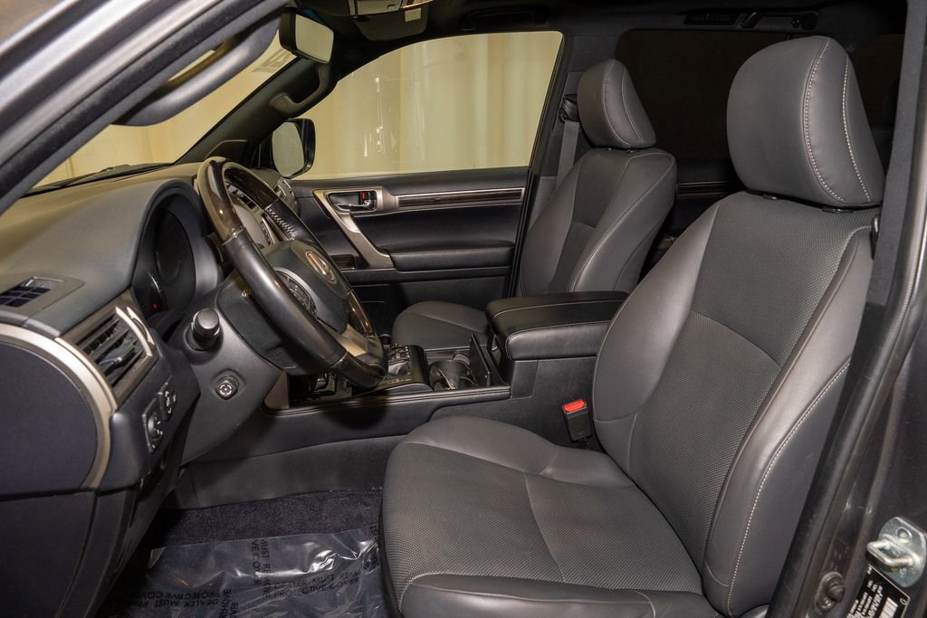 Used 2020 Lexus GX 460 Premium image 11