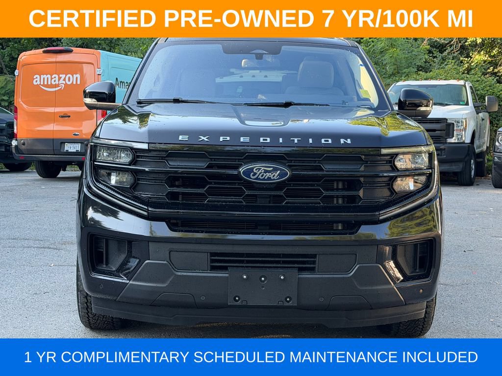 Used 2025 Ford Expedition Max Active AWD/4WD image 2