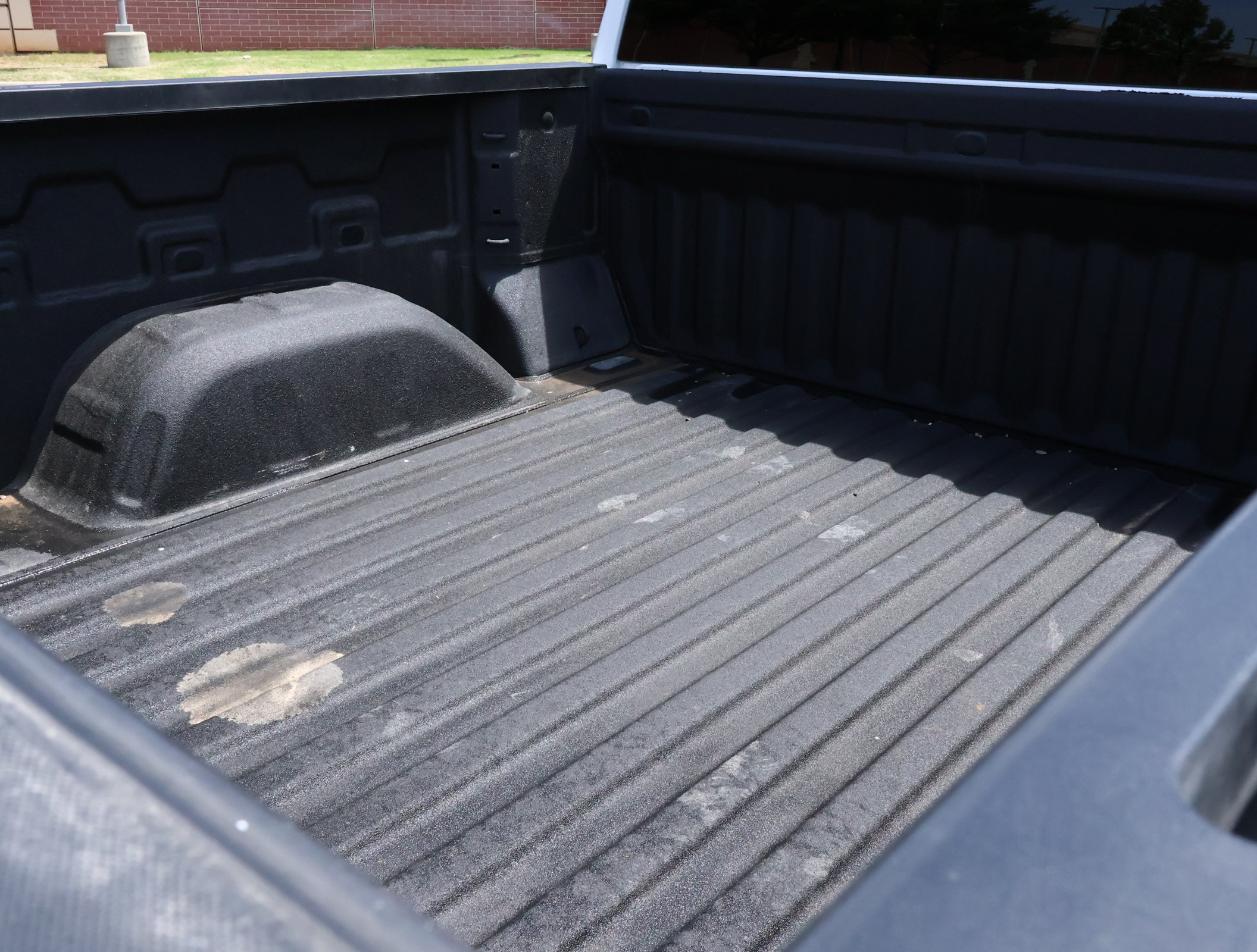 Used 2025 Chevrolet Silverado 1500 Custom w/ LPO, Dark Essentials Package AWD/4WD image 22