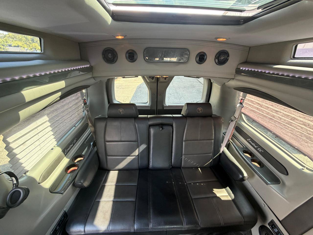 Used 2019 Ford Transit 150 130 Low Roof w/ Exterior Upgrade Package RWD image 11