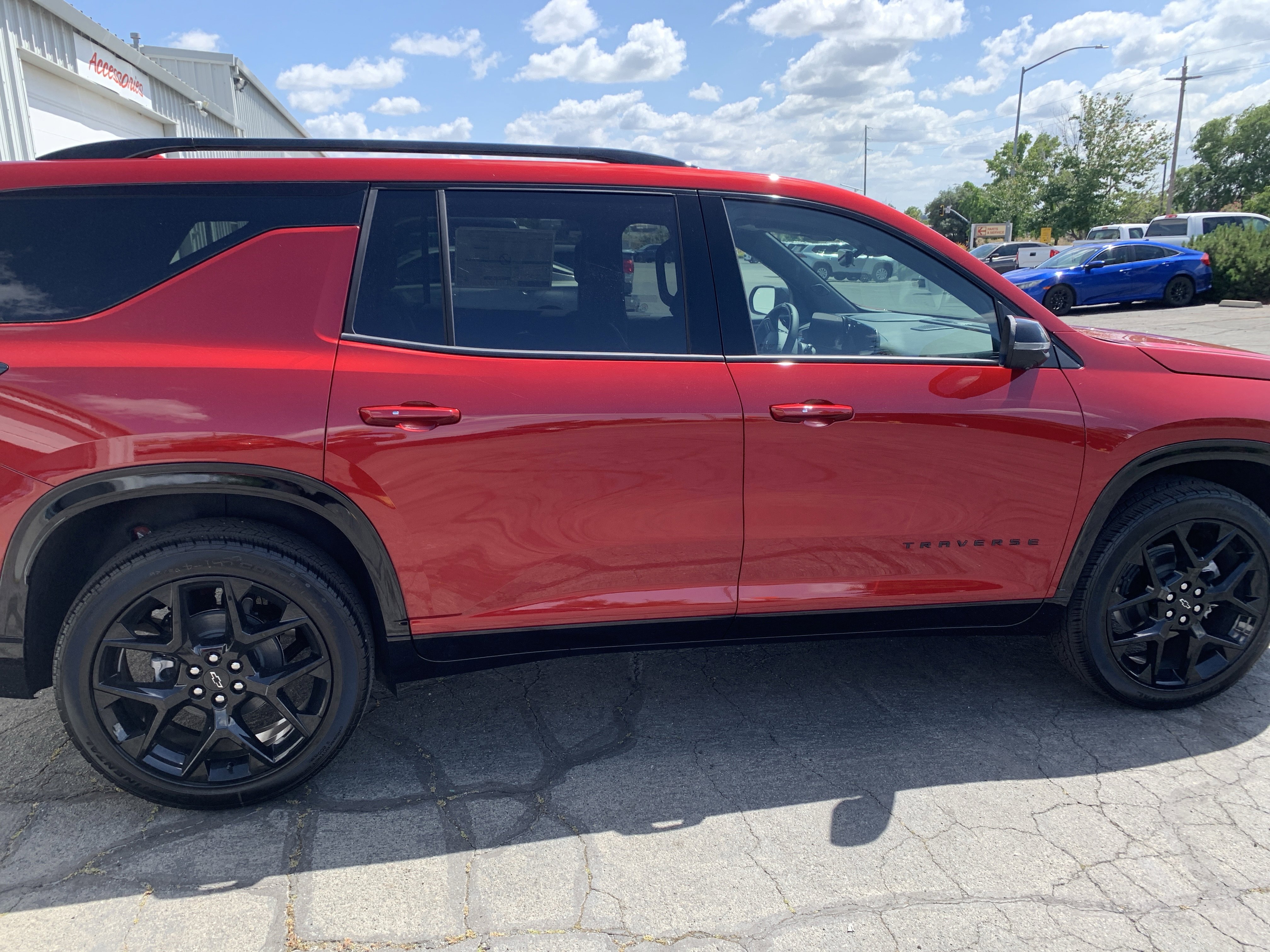 New 2026 Chevrolet Traverse RS AWD/4WD image 5