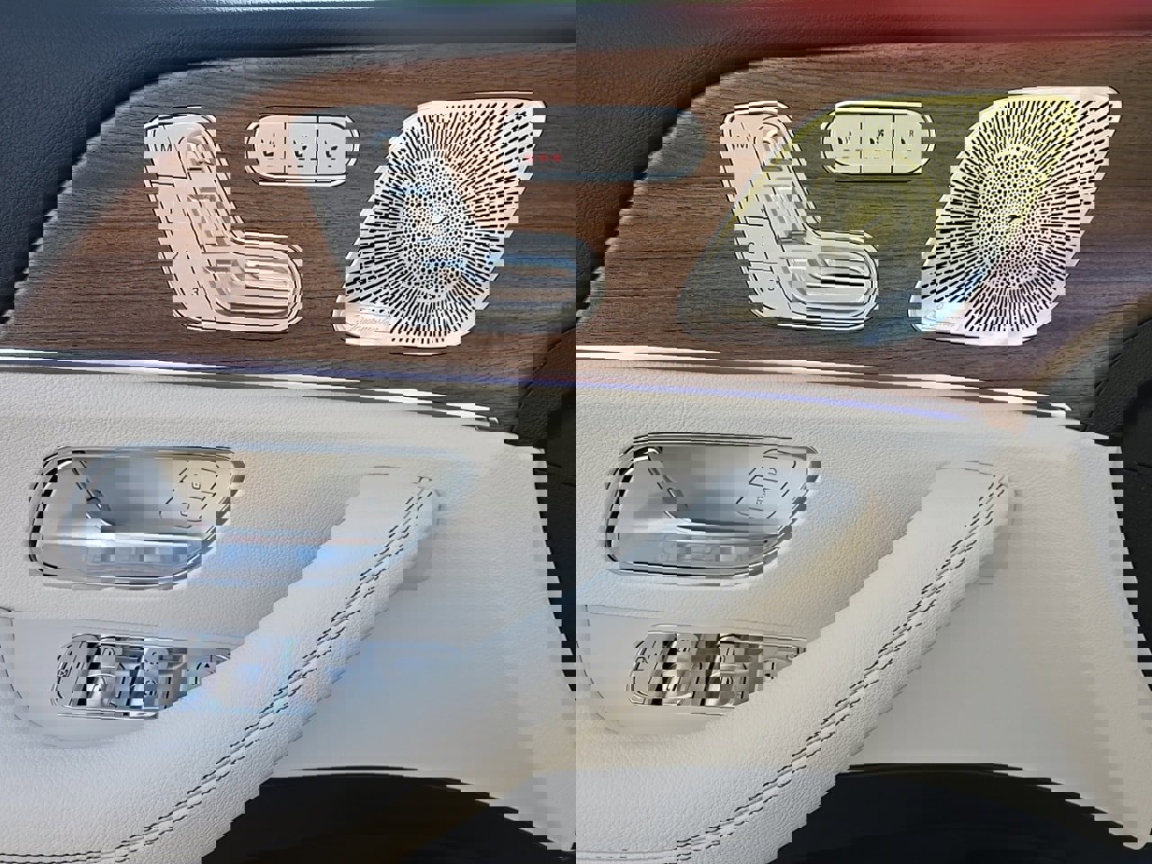 New 2026 Mercedes-Benz GLS 450 4MATIC image 13