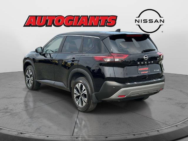 Used 2023 Nissan Rogue SV AWD/4WD image 6