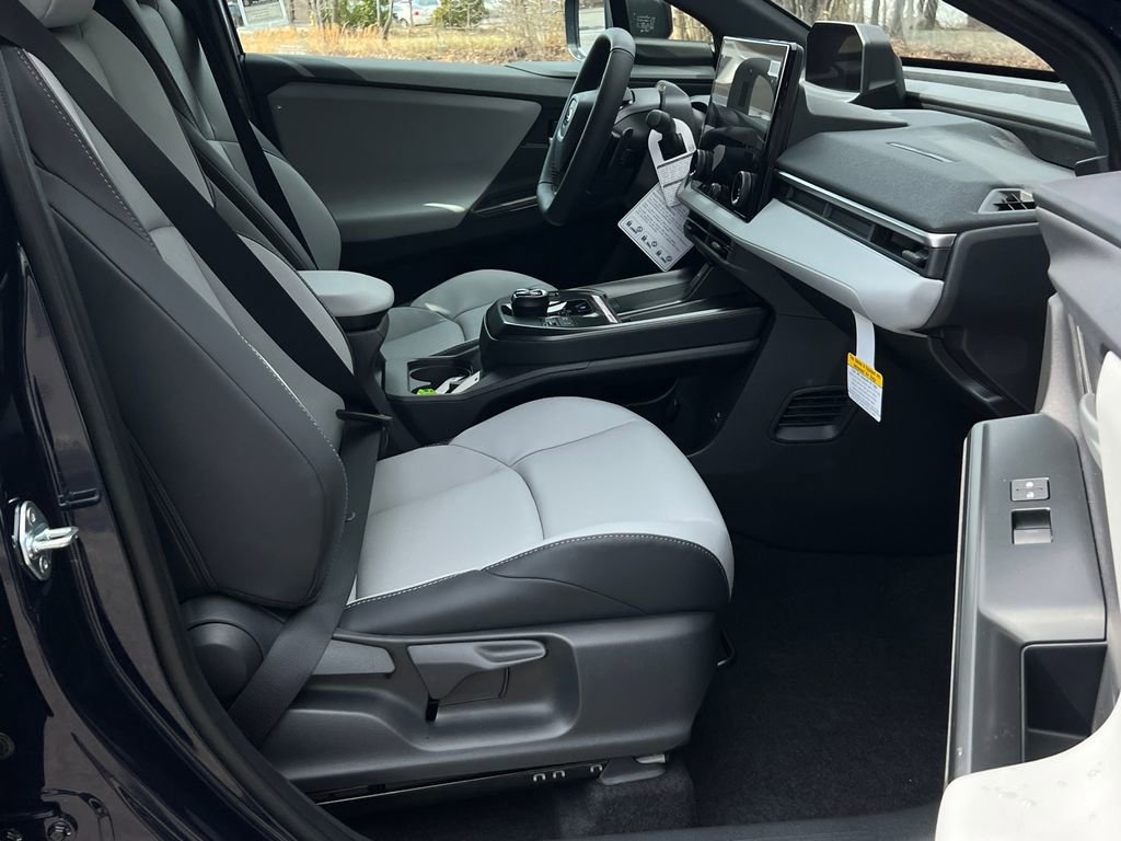 New 2026 Subaru Solterra Premium image 10
