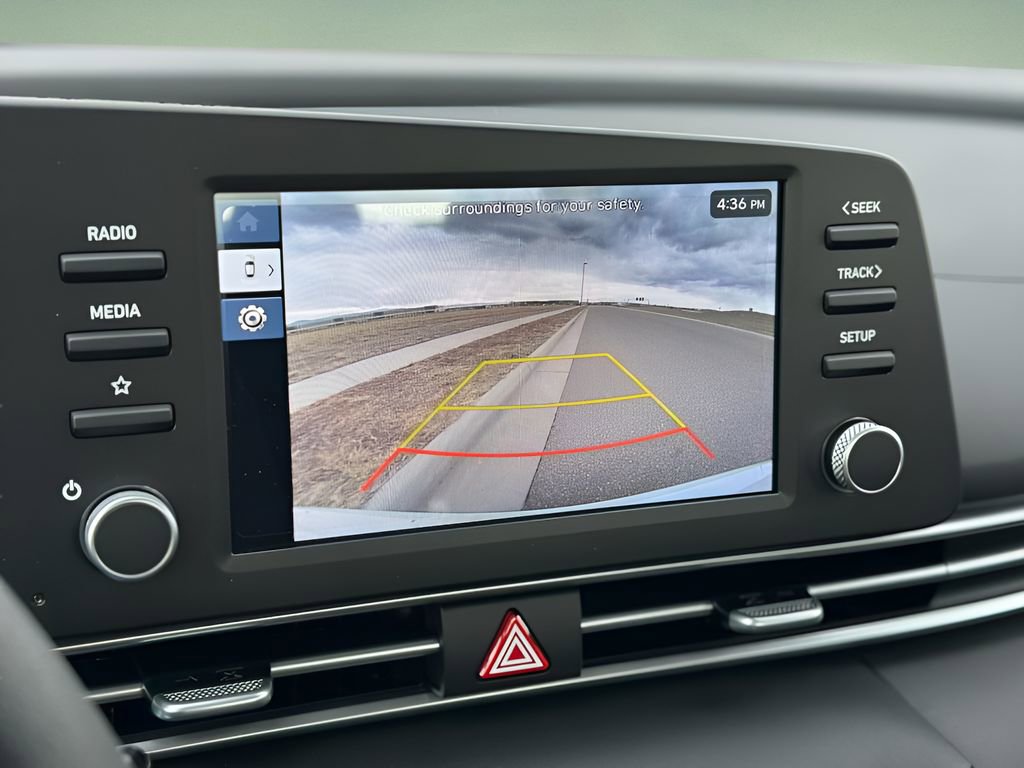 New 2025 Hyundai Elantra Blue image 17