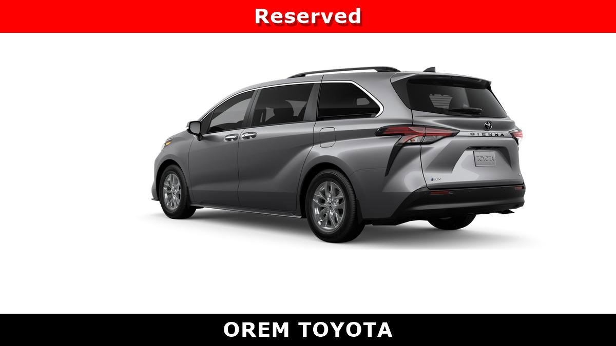 New 2026 Toyota Sienna XLE FWD image 6