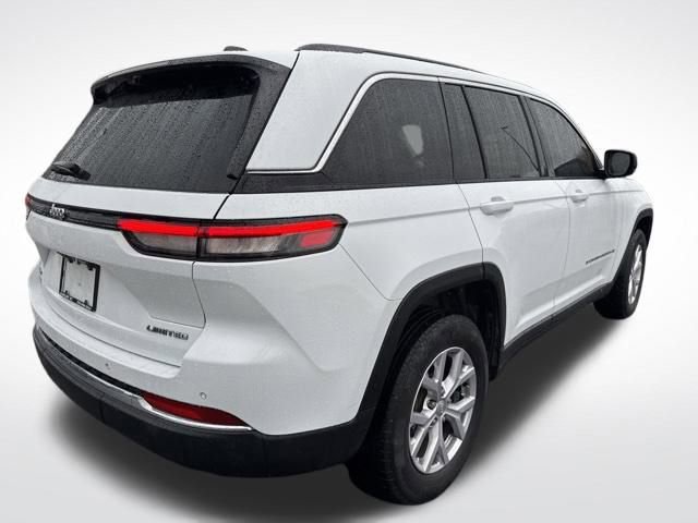 Used 2022 Jeep Grand Cherokee Limited w/ Luxury Tech Group II image 7
