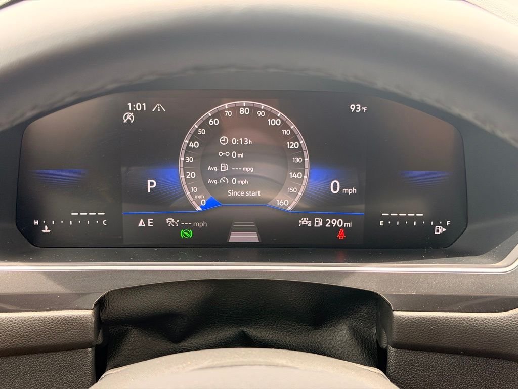 Used 2024 Volkswagen Tiguan Wolfsburg Edition AWD/4WD image 31