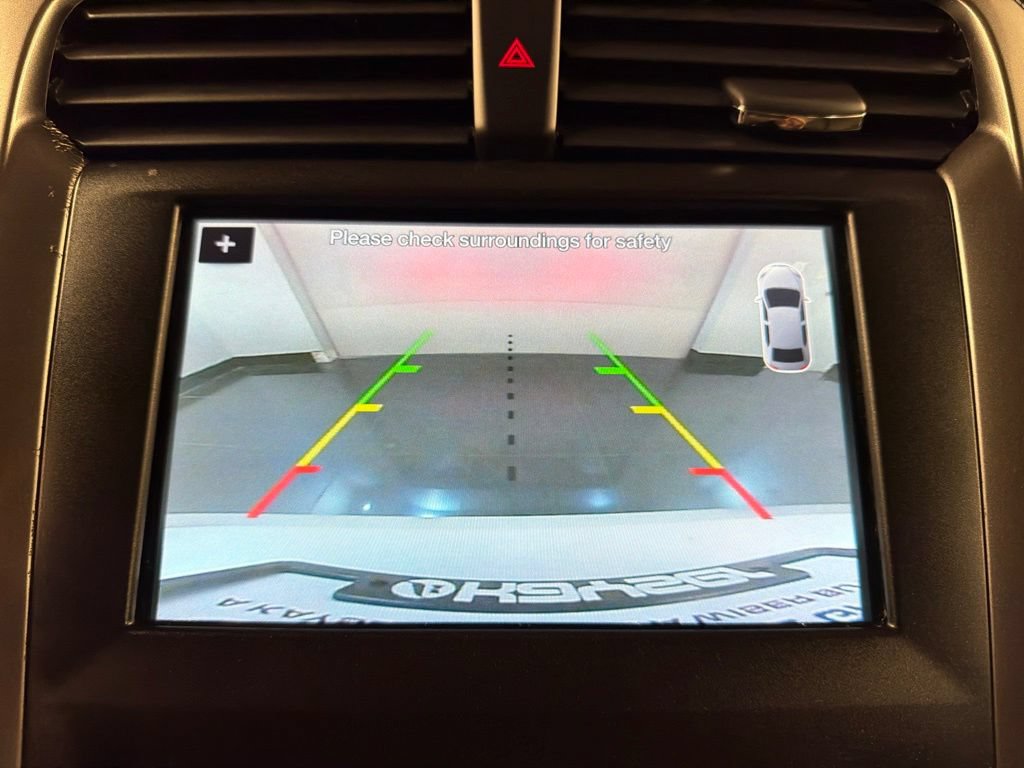 Certified 2018 Ford Fusion SE w/ Fusion SE Technology Package FWD image 16