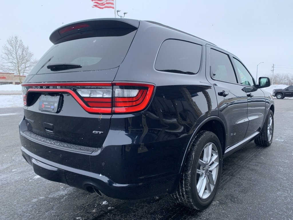 Used 2024 Dodge Durango GT image 3