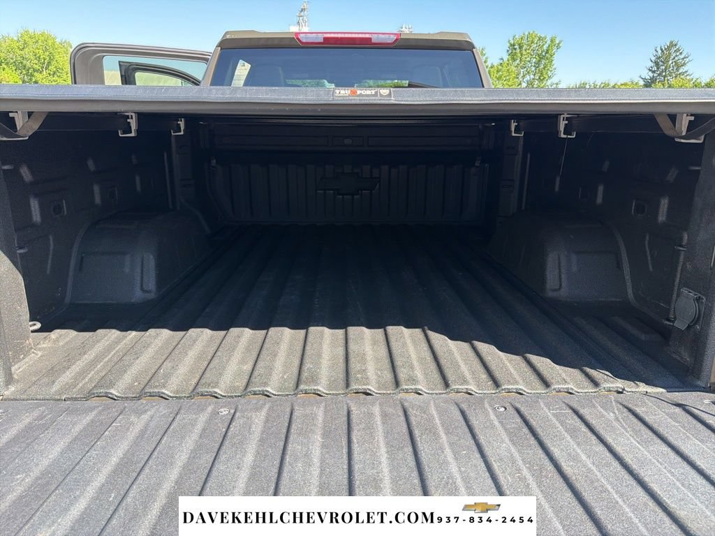 Used 2023 Chevrolet Silverado 1500 LT AWD/4WD image 28