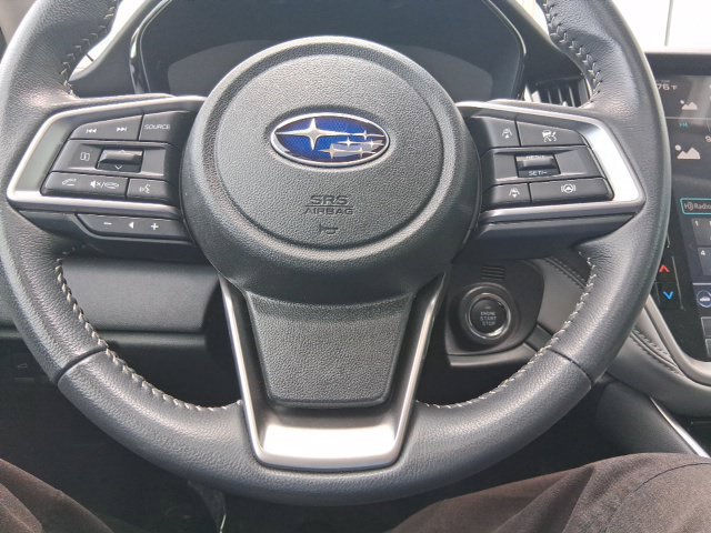 Used 2025 Subaru Outback Premium AWD/4WD image 13