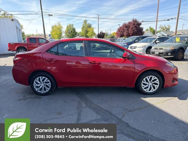 Used 2019 Toyota Corolla LE FWD image 4