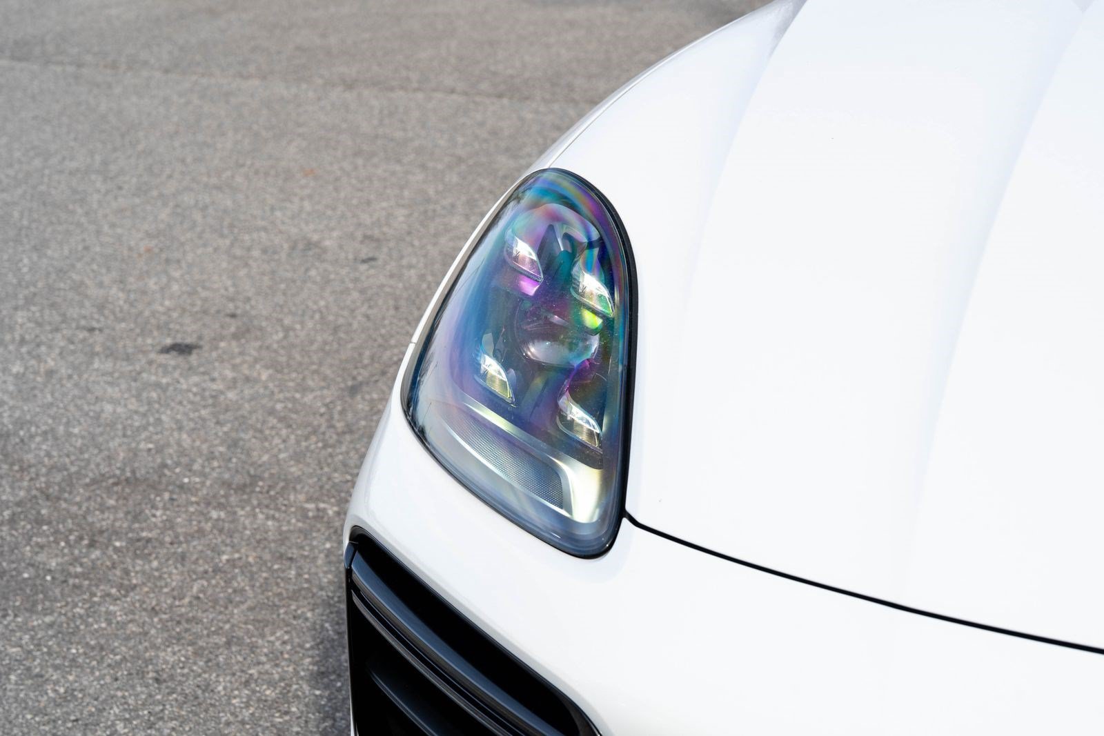 Certified 2023 Porsche Cayenne Turbo AWD/4WD image 20