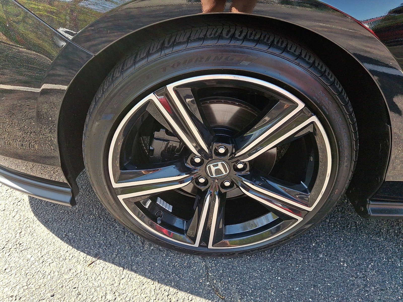 Certified 2023 Honda Accord Sport image 28