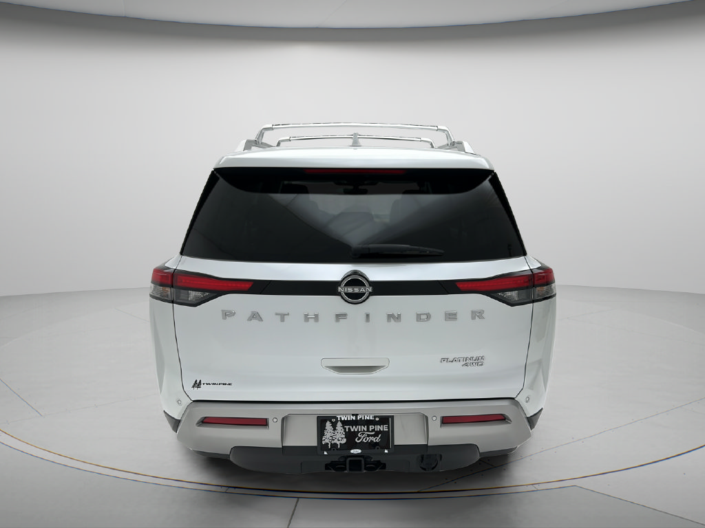 Used 2025 Nissan Pathfinder Platinum AWD/4WD image 7
