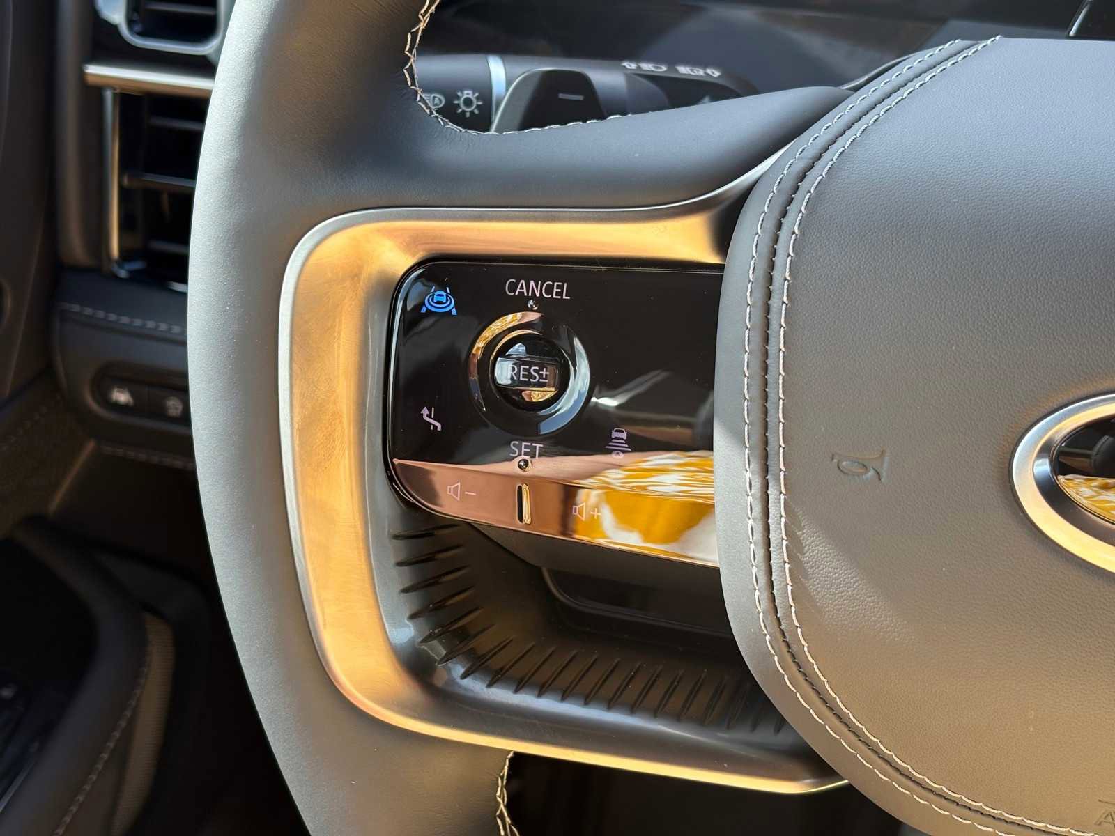 New 2025 INFINITI QX80 Autograph image 21