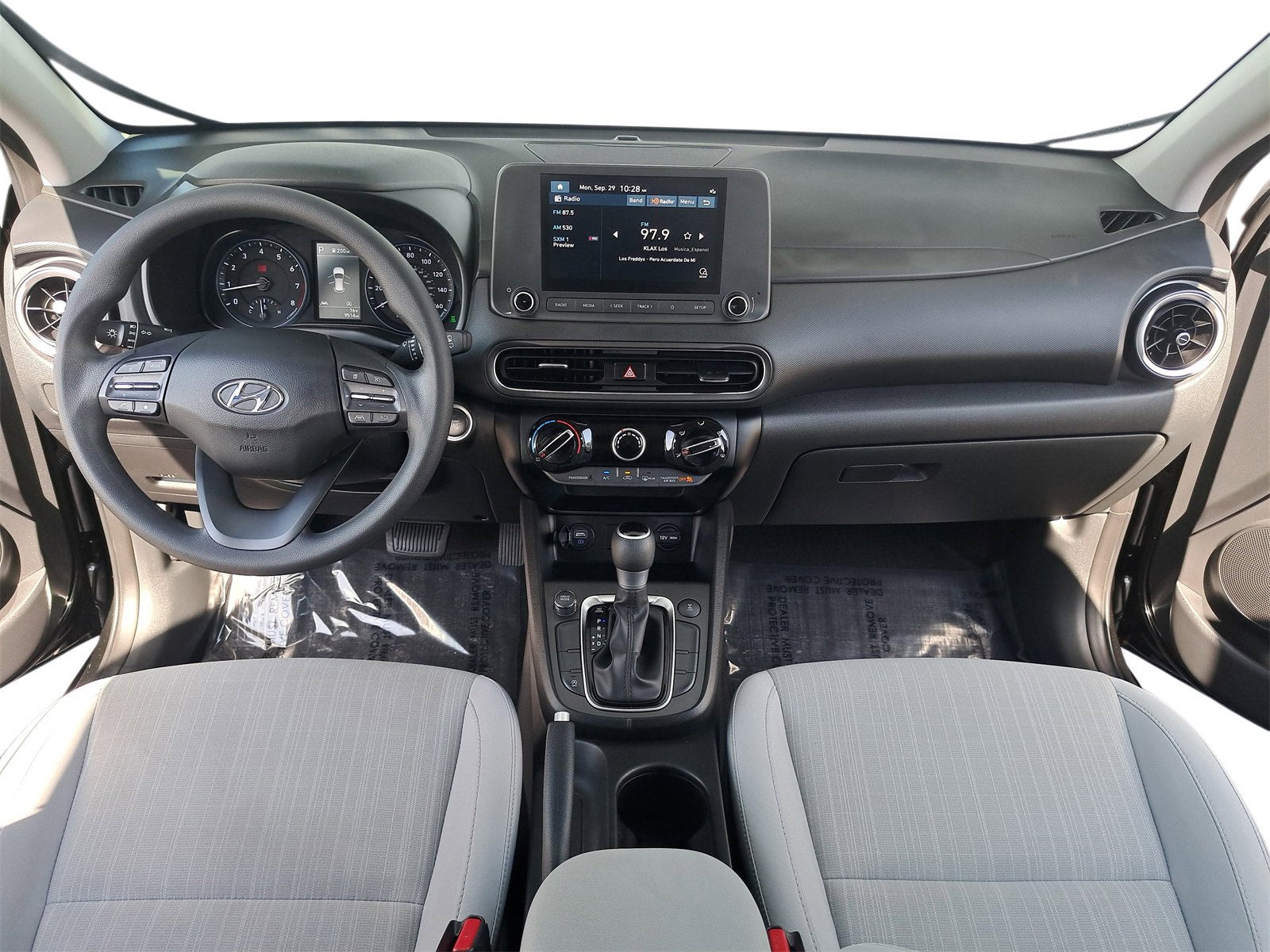 Used 2023 Hyundai Kona SEL w/ Cargo Package image 9